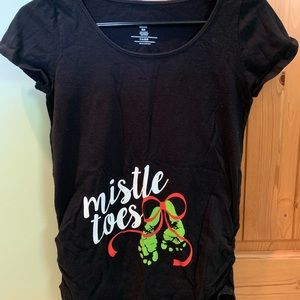 Maternity bump tee, (S). Christmas